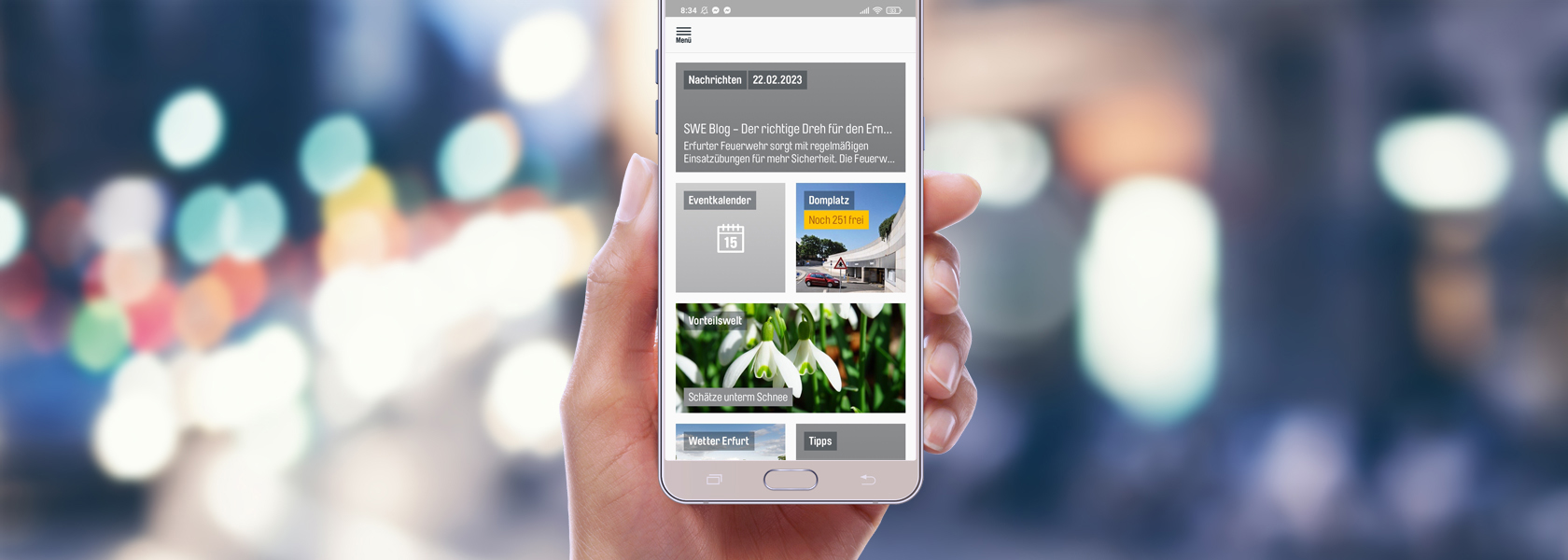 App SWE Für Erfurt. Smartphone mit geöffneter SWE App